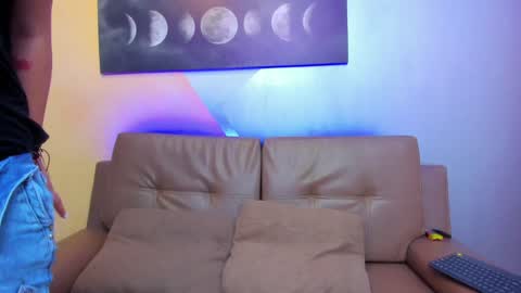 Estefani  online show from January 6, 11:51 am