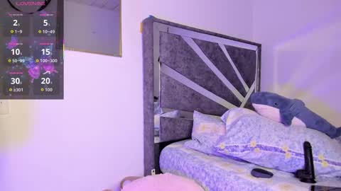 Niall  online show from March 28, 2:27 pm