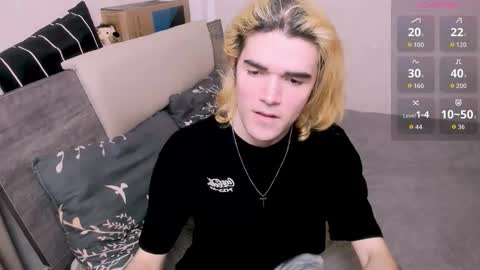 Snapshot of nic_ky chatting on January 31, 7:11 pm Nick PVT is open FanslyTwitter - Nic kycb online show from January 31, 7:11 pm