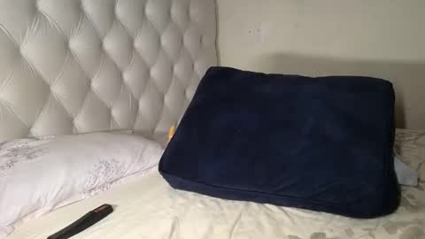 Snapshot of nicckah_ chatting on March 4, 9:43 pm Lilly online show from March 4, 9:43 pm