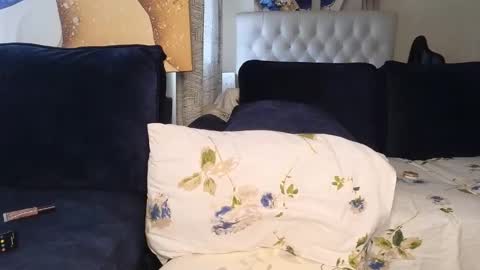 Snapshot of nicckah_ chatting on June 11, 8:56 am Lilly online show from June 11, 8:56 am