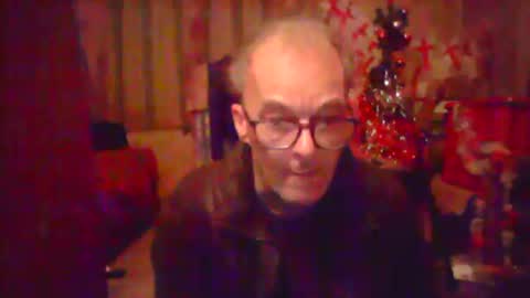 Snapshot of nice6body chatting on December 6, 11:47 pm nice6body online show from December 6, 11:47 pm