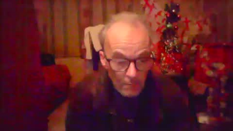 Snapshot of nice6body chatting on December 11, 1:47 am nice6body online show from December 11, 1:47 am