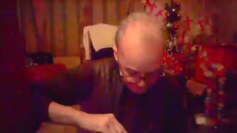 Snapshot of nice6body chatting on December 14, 2:23 am nice6body online show from December 14, 2:23 am
