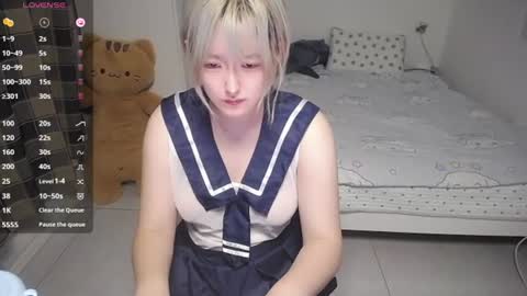 Belle online show from June 26, 3:16 pm