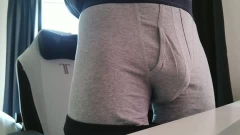 nice_dicknballs online show from May 11, 6:49 pm