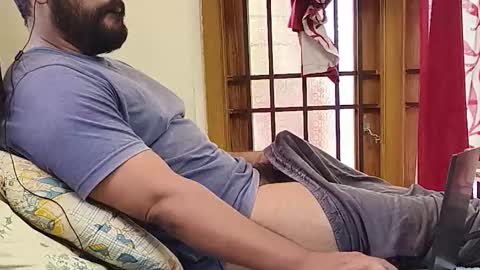 Snapshot of nice_guy_4u_ chatting on March 2, 9:38 am Robin online show from March 2, 9:38 am