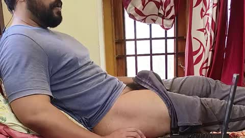 Snapshot of nice_guy_4u_ chatting on April 10, 9:58 am Robin online show from April 10, 9:58 am