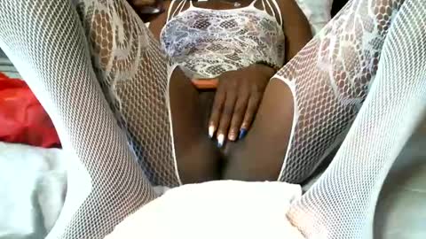 Snapshot of niceass_95 chatting on February 6, 10:48 am gabby online show from February 6, 10:48 am
