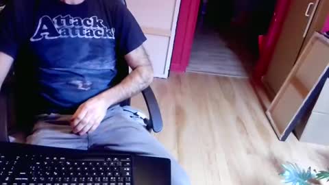 Snapshot of nicecck24 chatting on March 2, 5:23 am nicecck24 online show from March 2, 5:23 am