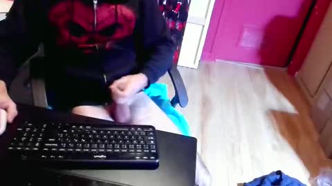 Snapshot of nicecck24 chatting on December 14, 6:08 am nicecck24 online show from December 14, 6:08 am