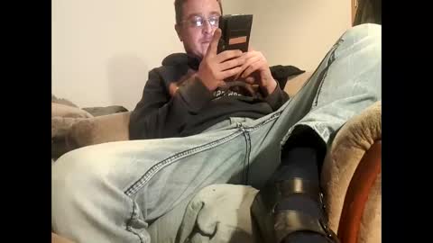 nicefuck0077 online show from March 17, 11:30 pm