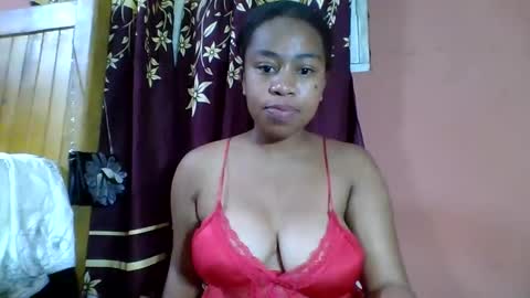 Snapshot of nicelly01 chatting on April 30, 9:30 pm nicelly01 online show from April 30, 9:30 pm