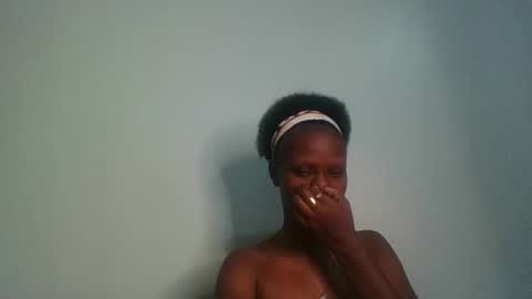 Snapshot of nicely_spiced chatting on December 16, 1:10 am nicely_spiced online show from December 16, 1:10 am