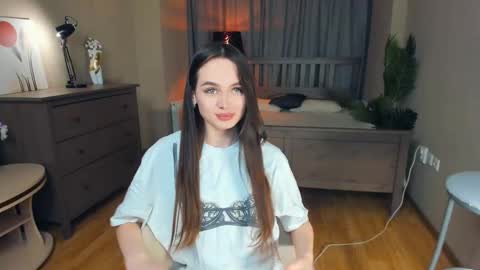 Nicole online show from January 5, 7:17 pm