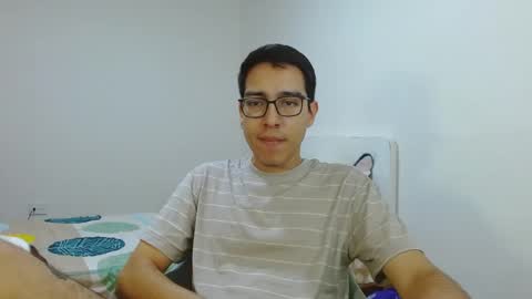 Snapshot of nicholasfinn chatting on March 22, 7:39 pm Nick online show from March 22, 7:39 pm