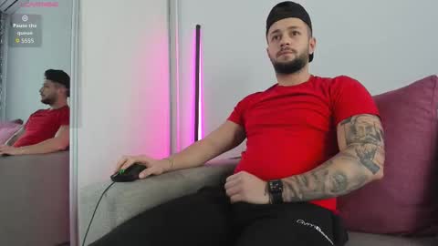 Nicholassx online show from March 1, 5:53 am