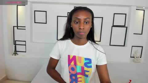 Snapshot of nicholscully chatting on December 19, 7:40 pm Nichol Scully online show from December 19, 7:40 pm