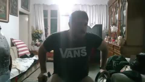 Snapshot of nick1213n chatting on December 17, 9:59 am nick1213n online show from December 17, 9:59 am