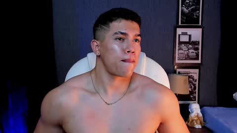 nick fenix online show from September 23, 6:27 am