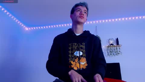 Nick  online show from March 28, 12:38 pm