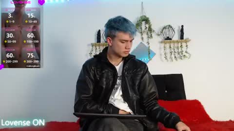 Snapshot of nick_torn chatting on June 26, 1:59 pm Nick online show from June 26, 1:59 pm