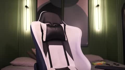 Jhohan online show from October 26, 1:28 pm