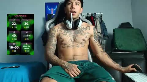 Nickhot0609 online show from March 23, 9:24 am