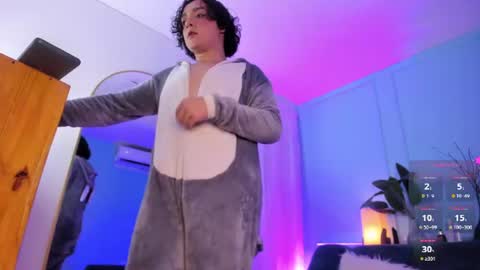 nicki_ripperton online show from July 12, 12:01 am