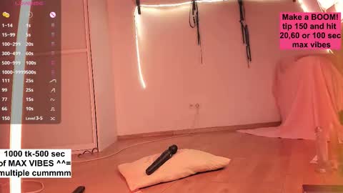 Karolina online show from November 18, 9:03 am