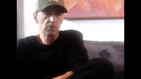 nickincali online show from January 6, 6:33 pm