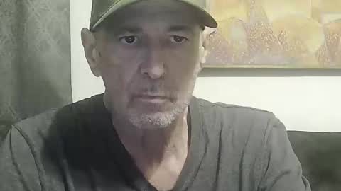 Snapshot of nickincali chatting on January 18, 2:48 am nickincali online show from January 18, 2:48 am