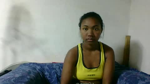 nickiqqyuu online show from July 3, 12:06 am