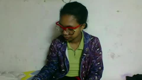 nickiqqyuu online show from July 26, 12:52 am
