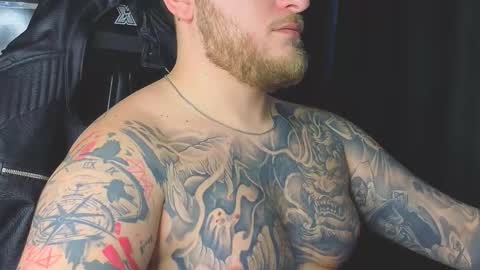 Snapshot of nicktattoomaster chatting on February 2, 3:00 pm nicktattoomaster online show from February 2, 3:00 pm