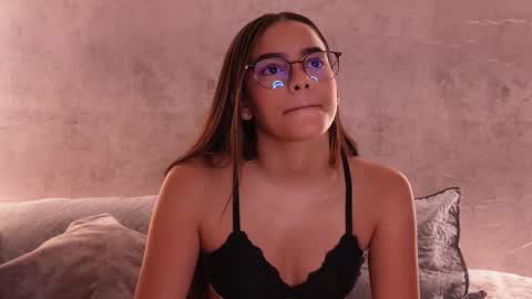 nicky and blake online show from March 9, 9:19 pm