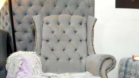 Nicky Brown online show from February 17, 10:47 pm