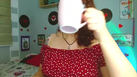 lucy online show from February 26, 3:10 am