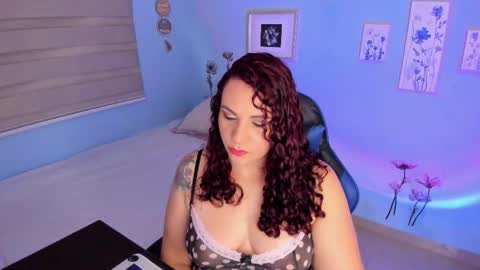 lucy online show from September 29, 2:06 am