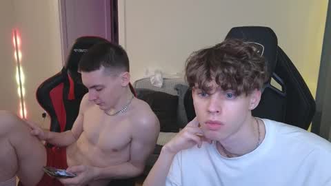 Nicki  Danny online show from March 4, 3:55 am