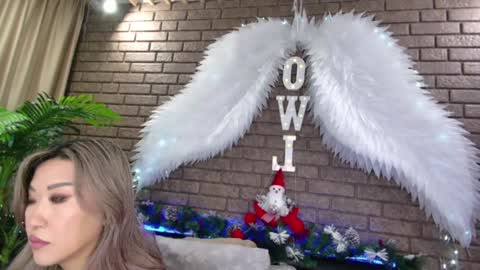 Today is my 41st birthday  And in 2 hours Im waiting for you on the stream Stock up on tokens and a good mood Nicky online show from December 20, 10:38 am