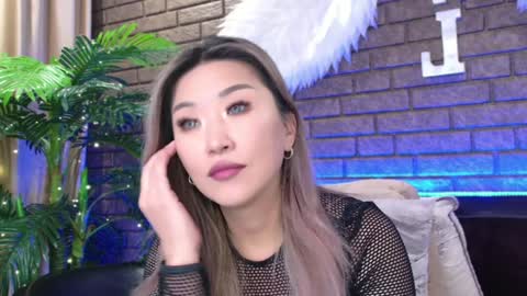 Today is my 41st birthday  And in 2 hours Im waiting for you on the stream Stock up on tokens and a good mood Nicky online show from January 27, 6:52 am