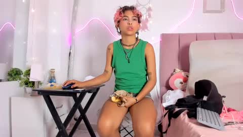 nicky_teem online show from June 17, 2:58 am