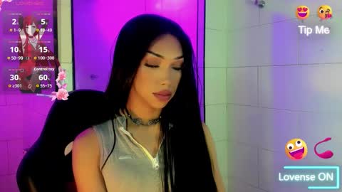 Snapshot of nickynoa chatting on October 2, 4:08 am Nicky online show from October 2, 4:08 am