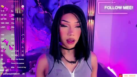 Snapshot of nickynoa chatting on April 25, 8:39 pm Nicky online show from April 25, 8:39 pm