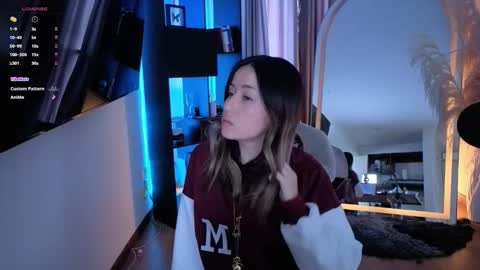 Nicky online show from September 13, 7:46 pm