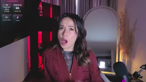 Nicky online show from October 12, 6:29 pm