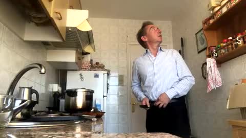 Nico online show from November 28, 2:20 pm