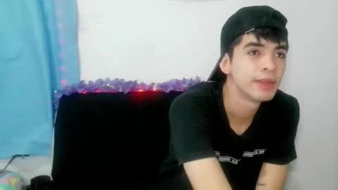 nico222025 online show from February 2, 12:26 pm