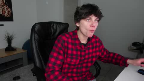 Snapshot of nico_domino chatting on January 11, 8:47 pm NICO DOMINO online show from January 11, 8:47 pm